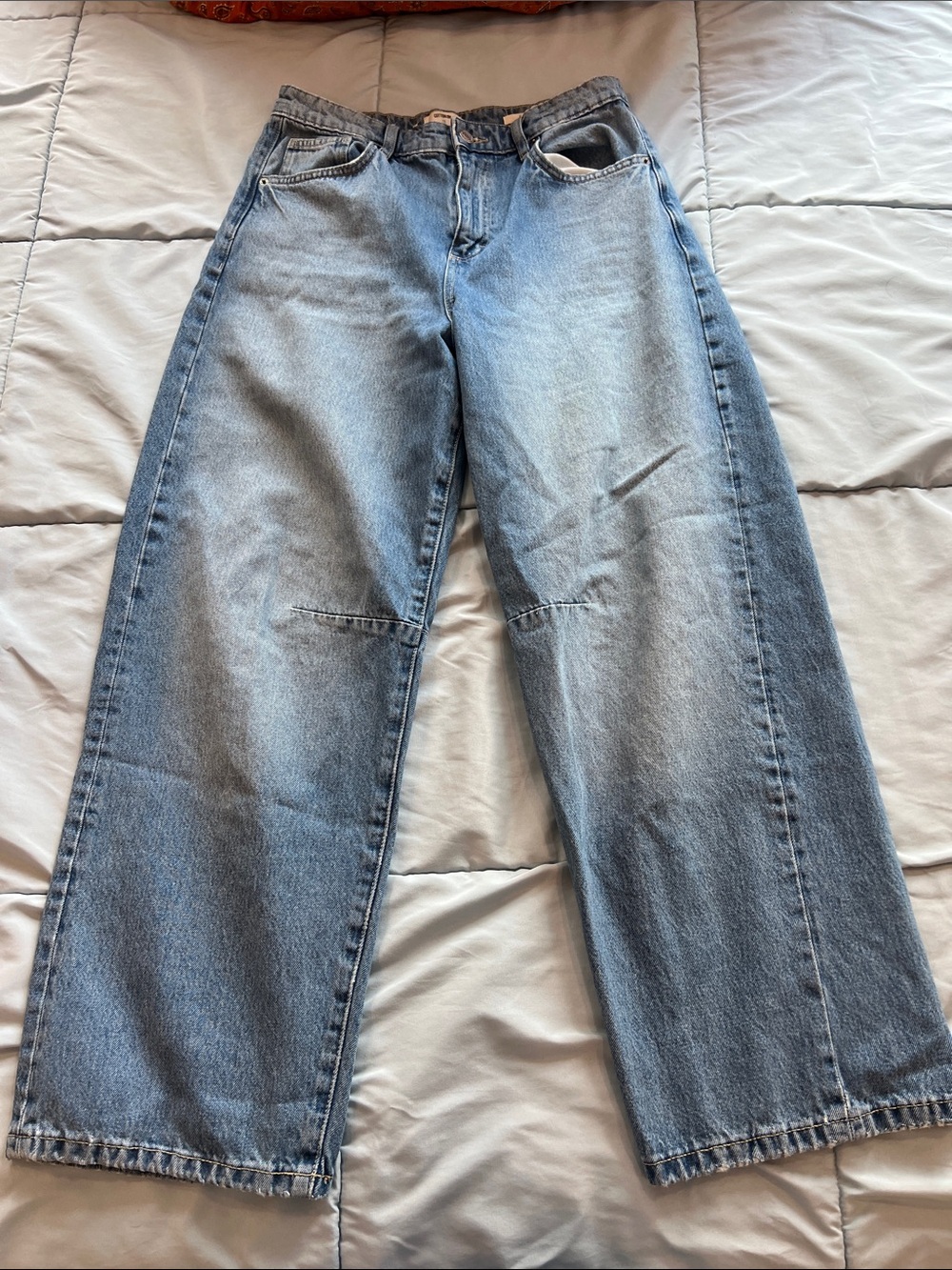 Cotton On High-Rise Wide- leg Barrel Jeans in Light Blue Wash